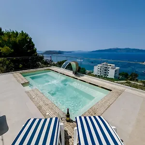 Hotel Sunset Shoreline - Sea View - Free Private Parking - Pool
